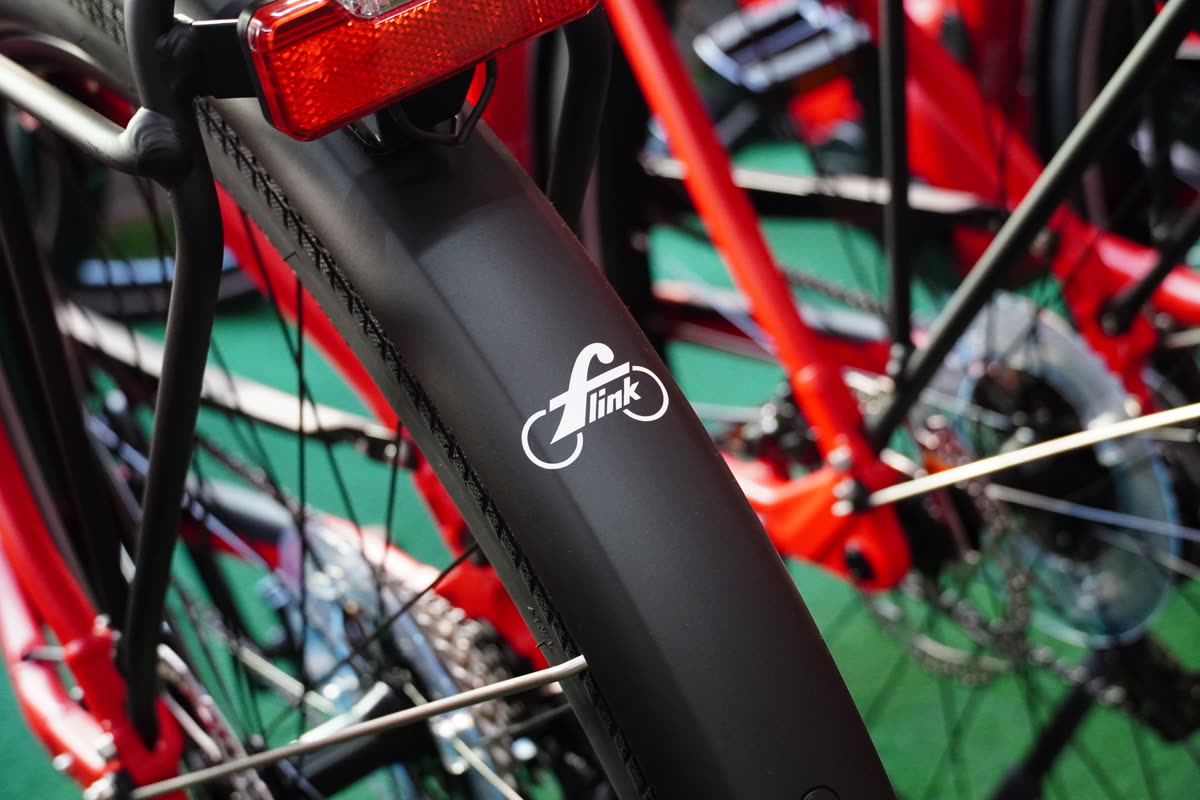Flink Logo auf Fahrrad-Schutzblech